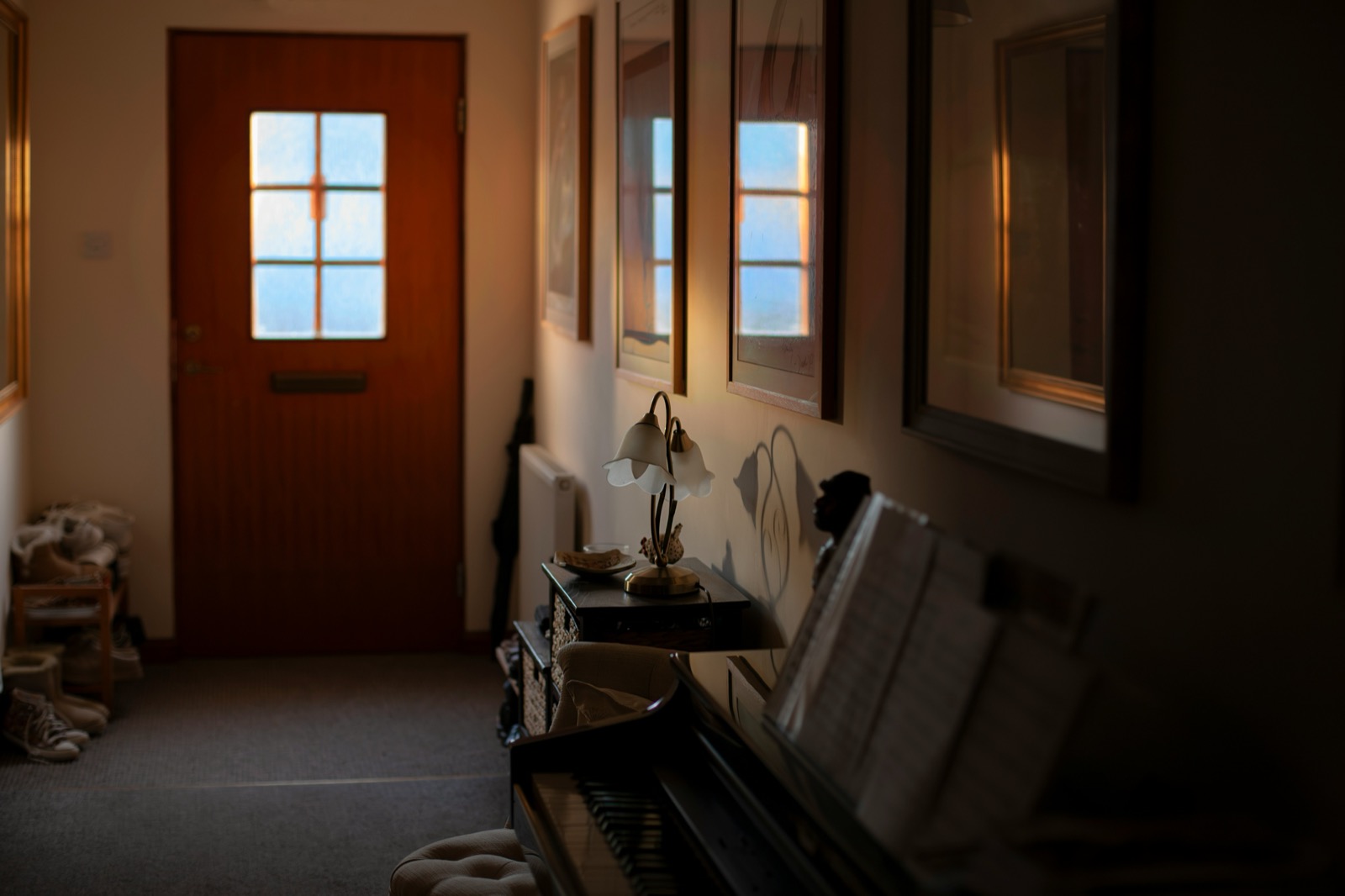 Small Entryway Decor Ideas That Make a Big First Impression